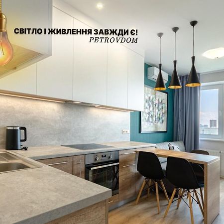 Petrovdom 5-25 In Cozy Apartment In Residential Complex "Beresteiskyi" Kiev Eksteriør billede